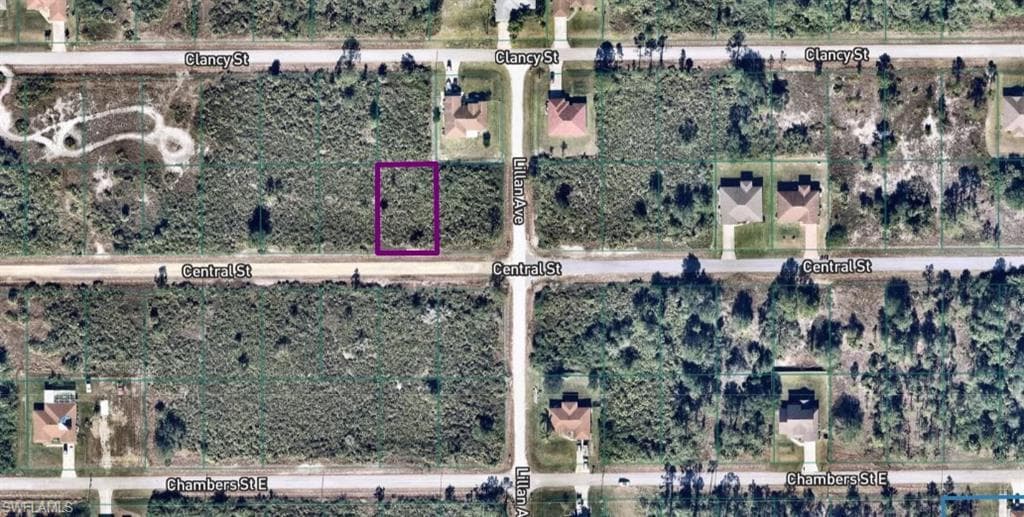 735 Central ST E LEHIGH ACRES, FL 33974