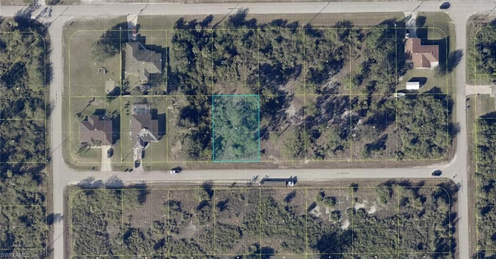 859 Chicago ST LEHIGH ACRES, FL 33974