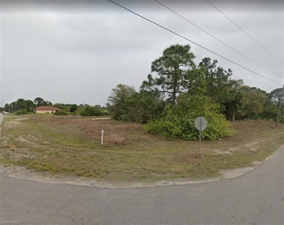 1804 Crawford AVE N LEHIGH ACRES, FL 33971