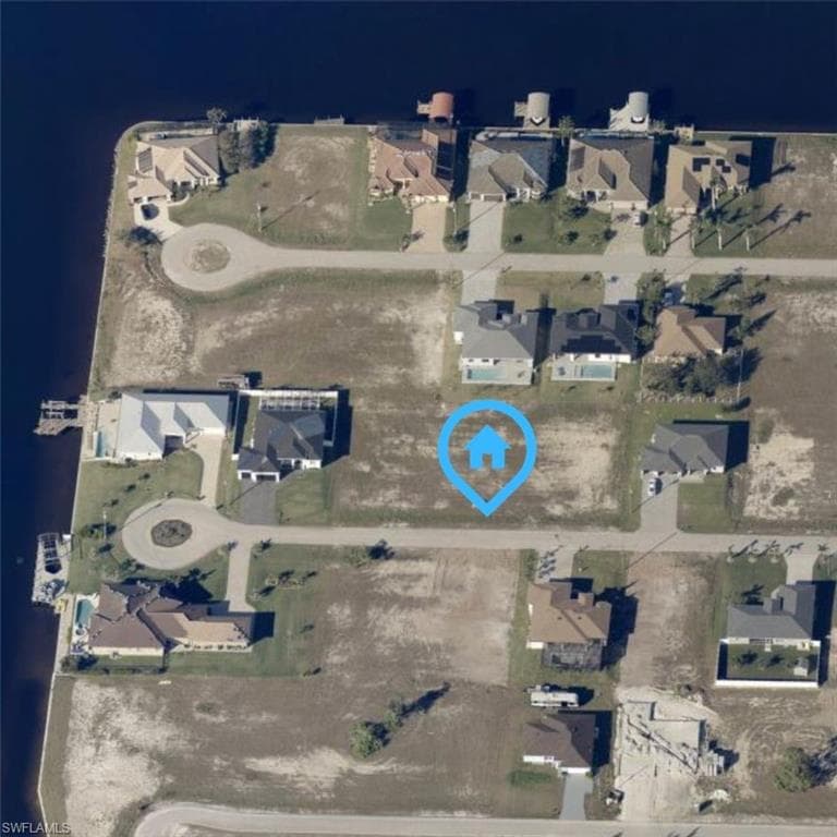 4627 NW 32nd ST CAPE CORAL, FL 33993