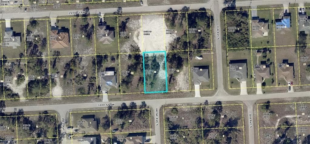 2906 30th ST SW LEHIGH ACRES, FL 33976