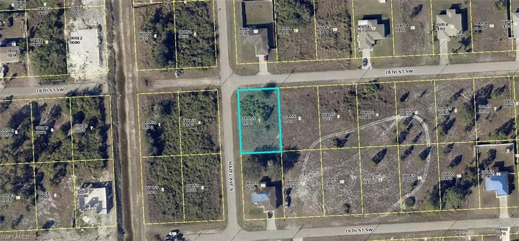 2819 18th ST SW LEHIGH ACRES, FL 33976