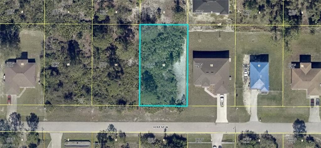 3006 41st ST W LEHIGH ACRES, FL 33971