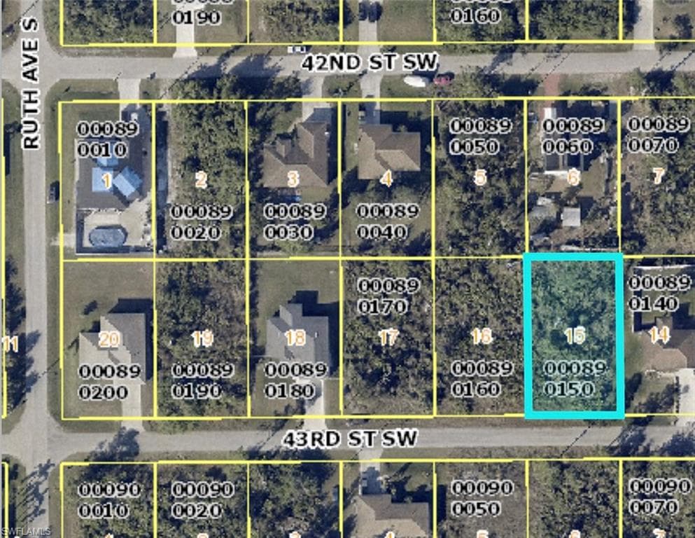 3208 43rd ST SW LEHIGH ACRES, FL 33976