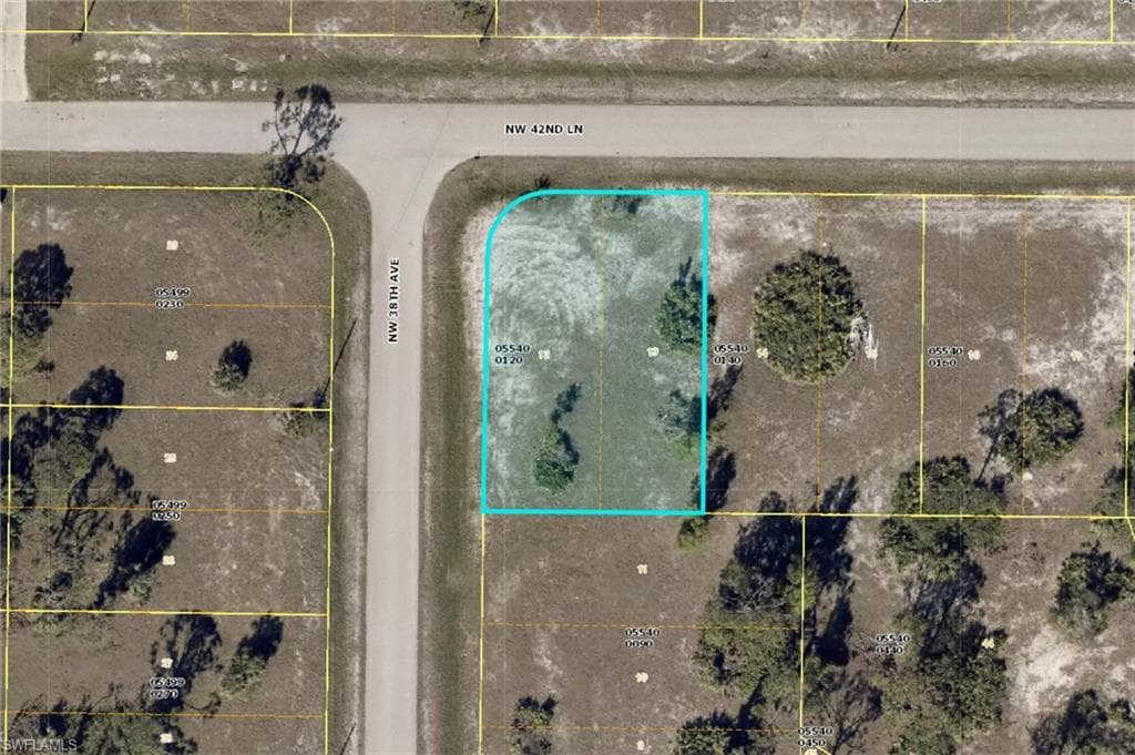 3710 42nd ST CAPE CORAL, FL 33993