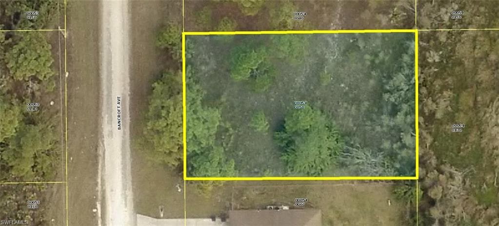 857 Bancroft AVE LEHIGH ACRES, FL 33974