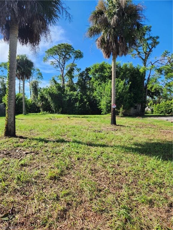 MARX DRIVE NORTH FORT MYERS, FL 33917