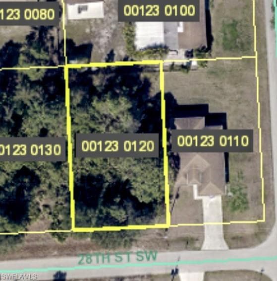 2602 28th ST SW LEHIGH ACRES, FL 33976