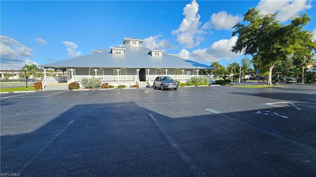 6700 Winkler RD 3 FORT MYERS, FL 33919