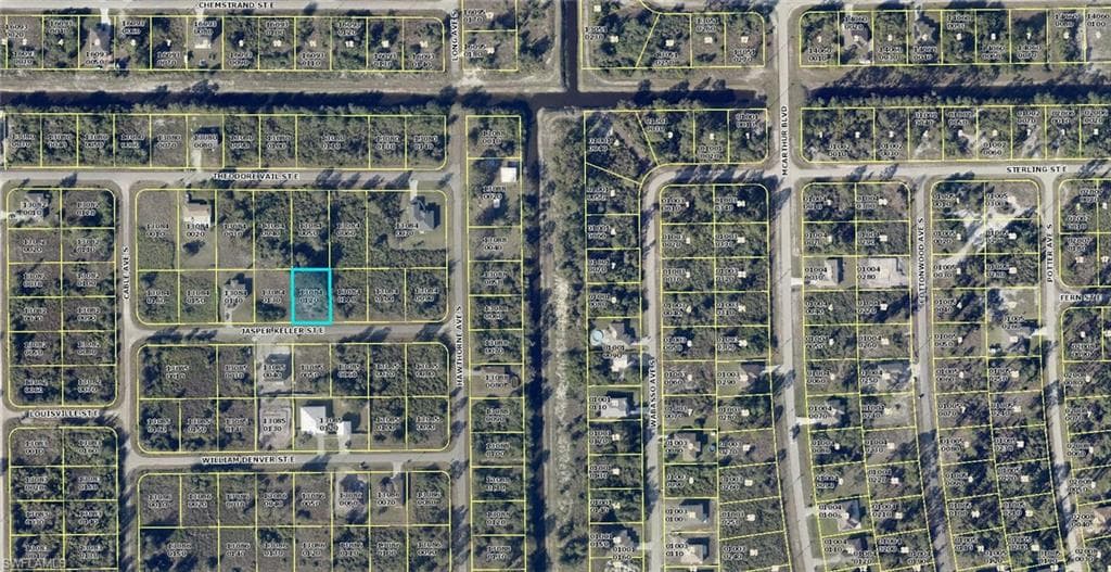855 Jasper Keller ST E LEHIGH ACRES, FL 33974