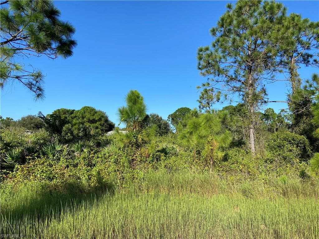 1757 Pine AVE LEHIGH ACRES, FL 33972