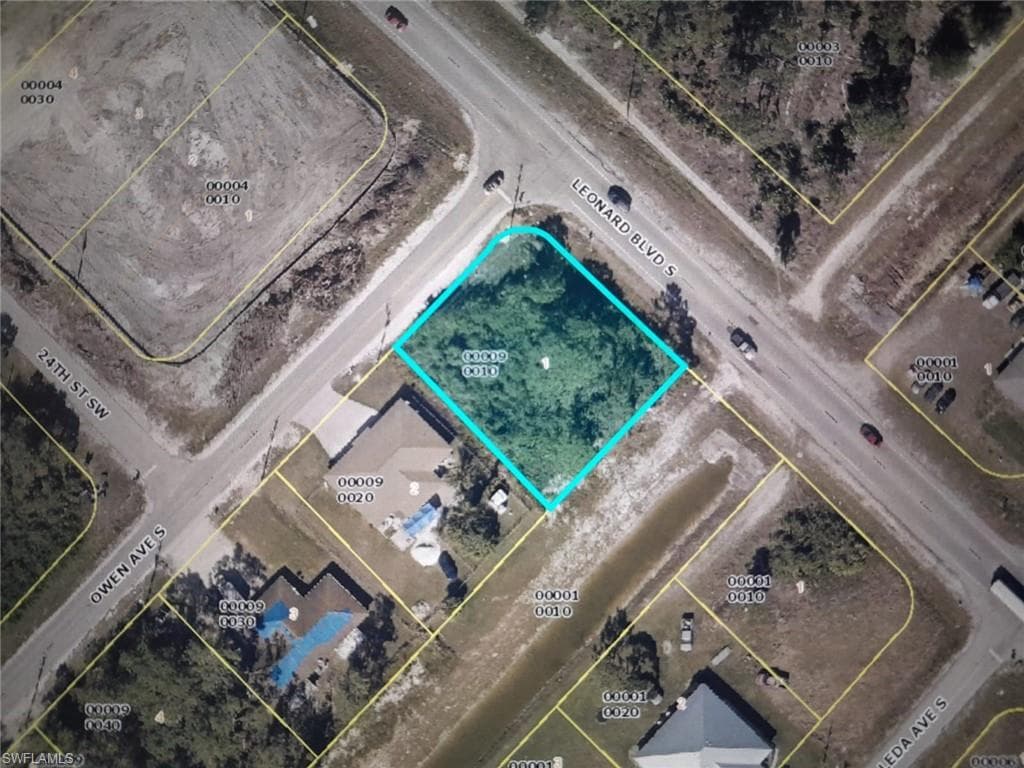 2301-2303 Owen AVE LEHIGH ACRES, FL 33973