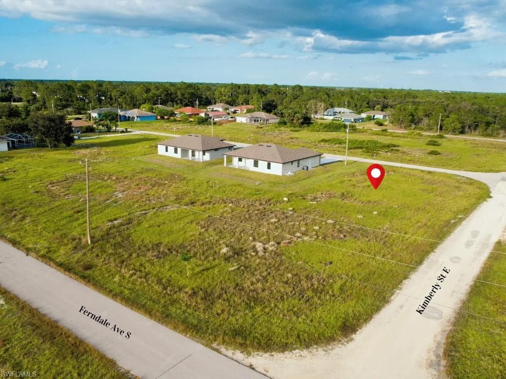 722 Downer AVE S LEHIGH ACRES, FL 33974