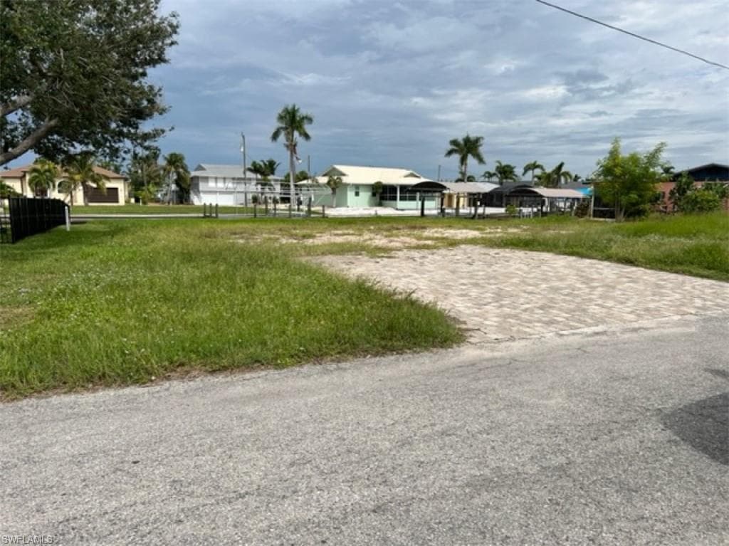 3648 Clipper LN ST. JAMES CITY, FL 33956