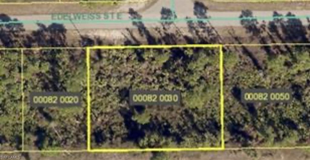 1214 Edelweiss ST E LEHIGH ACRES, FL 33974