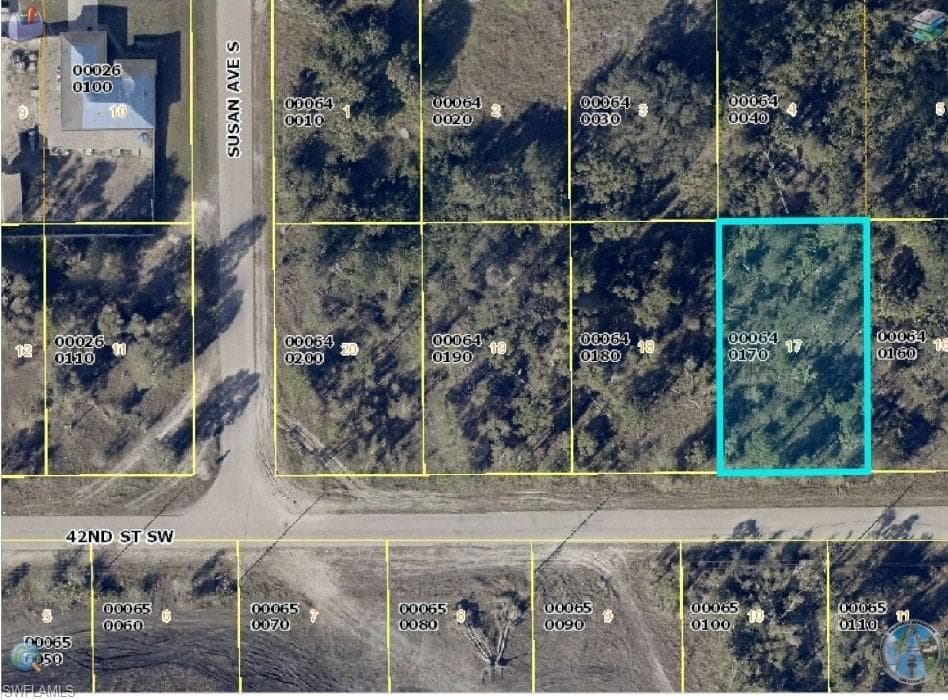 3412 42nd ST SW LEHIGH ACRES, FL 33976