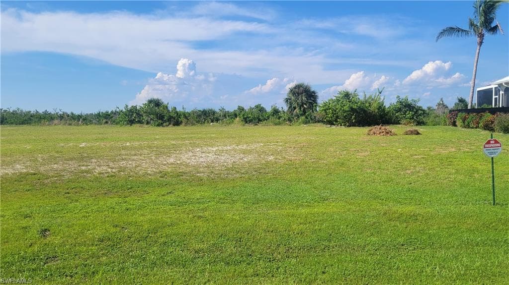 4237 NW 13th ST CAPE CORAL, FL 33993
