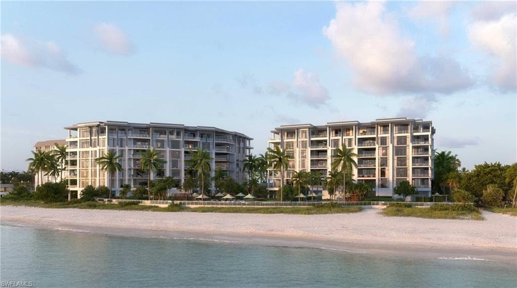 1601 Gulf Shore BLVD N Penthouse 1 NAPLES, FL 34102