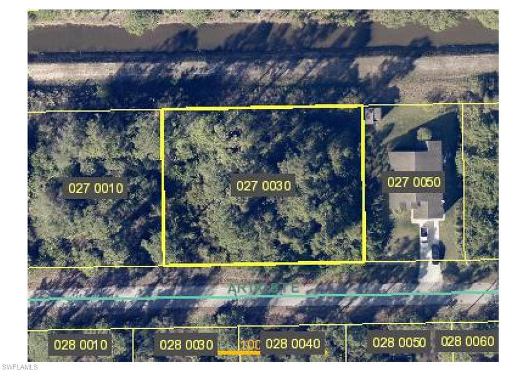 1109 Artic ST E LEHIGH ACRES, FL 33974