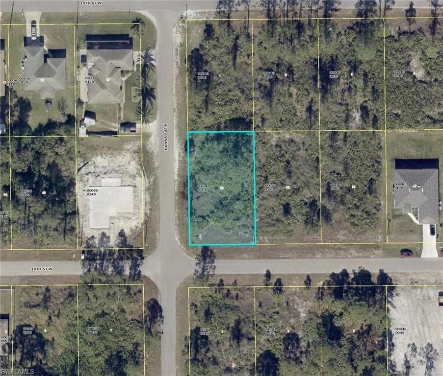 2718 18th ST W LEHIGH ACRES, FL 33971