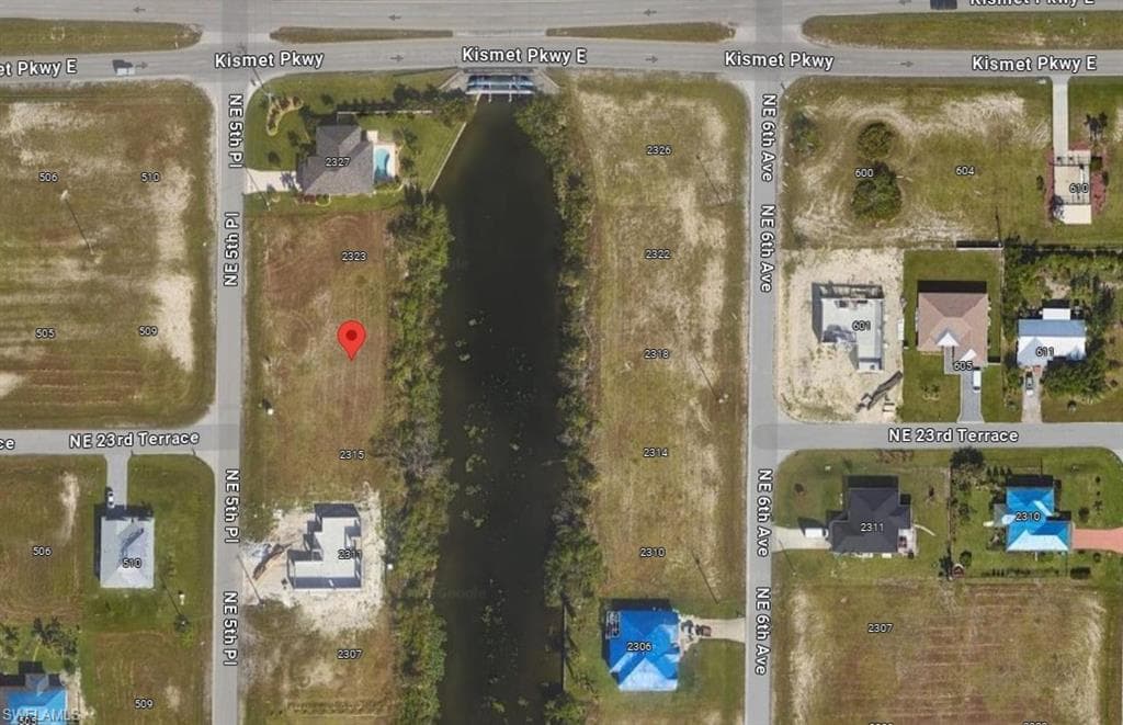 2319 NE 5th PL CAPE CORAL, FL 33909