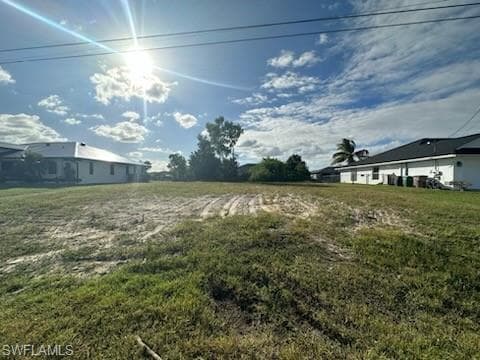 634 SE 8th PL CAPE CORAL, FL 33990