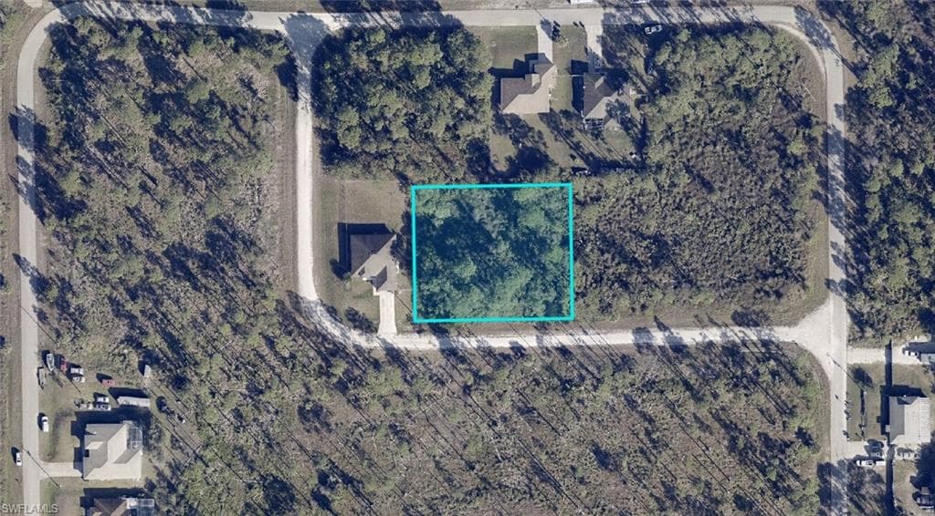 1043 Greenfield ST LEHIGH ACRES, FL 33974