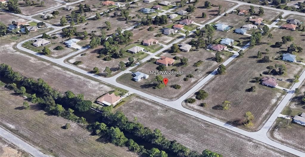 1725 NW 28th ST CAPE CORAL, FL 33993