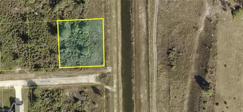 2500 26th ST SW LEHIGH ACRES, FL 33976