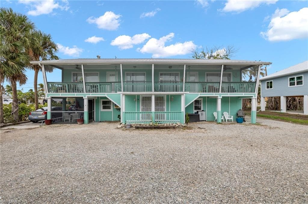 427 Lazy WAY FORT MYERS BEACH, FL 33931