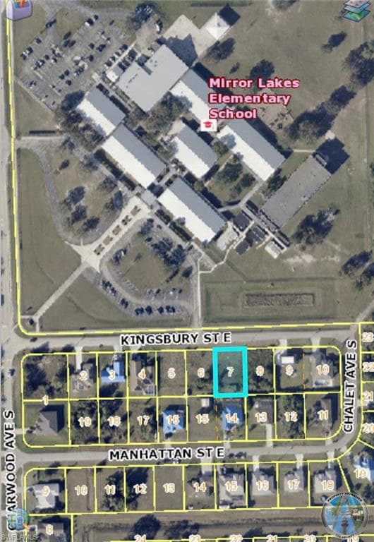 684 Kingsbury ST E LEHIGH ACRES, FL 33974