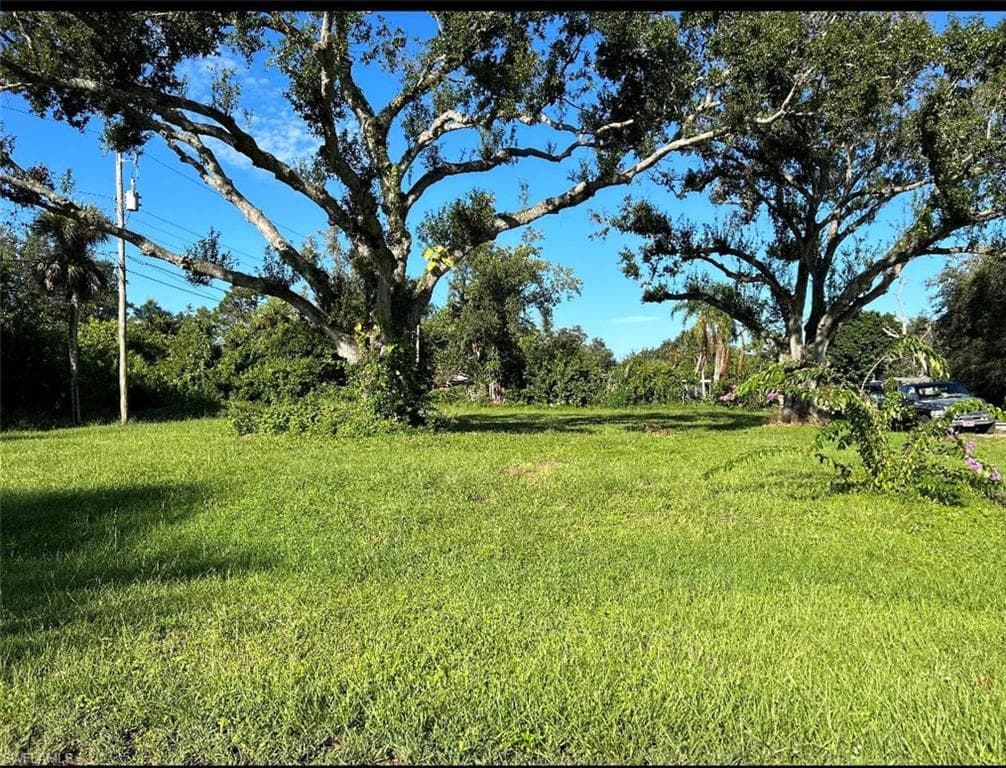 134, 136, 138 Powell Creek CIR NORTH FORT MYERS, FL 33917