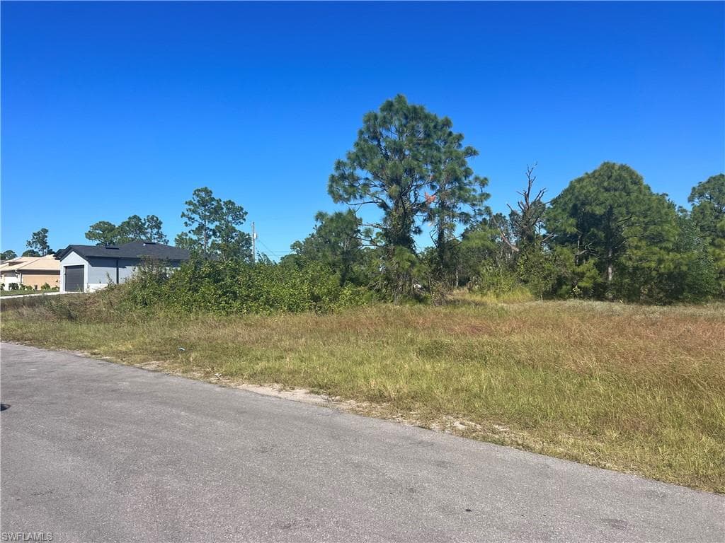 5122 5th ST W LEHIGH ACRES, FL 33971