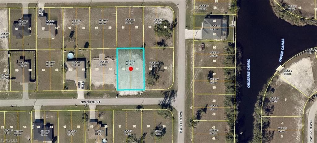 3805 NW 38th ST CAPE CORAL, FL 33993