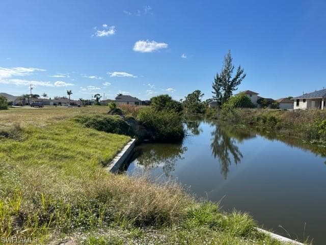 1502 NW 16th PL CAPE CORAL, FL 33993
