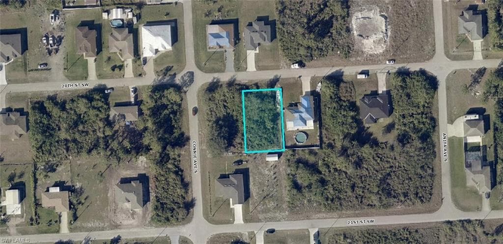 2517 20th ST SW LEHIGH ACRES, FL 33976