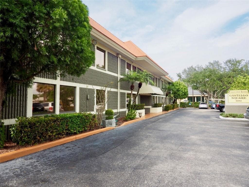5051 Castello DR 237 NAPLES, FL 34103