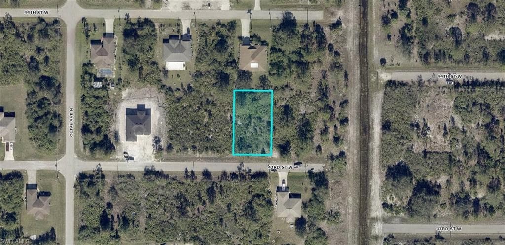 3104 43rd ST W LEHIGH ACRES, FL 33971