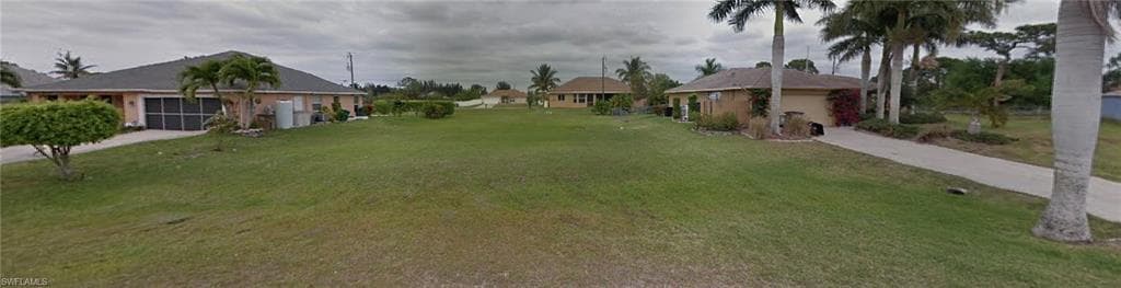 2717 NW 4th ST CAPE CORAL, FL 33993