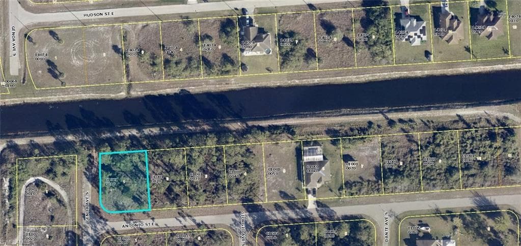 1103 Antonio ST E LEHIGH ACRES, FL 33974