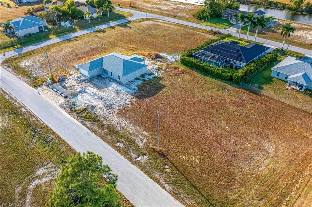 2059 NW 16th TER CAPE CORAL, FL 33993
