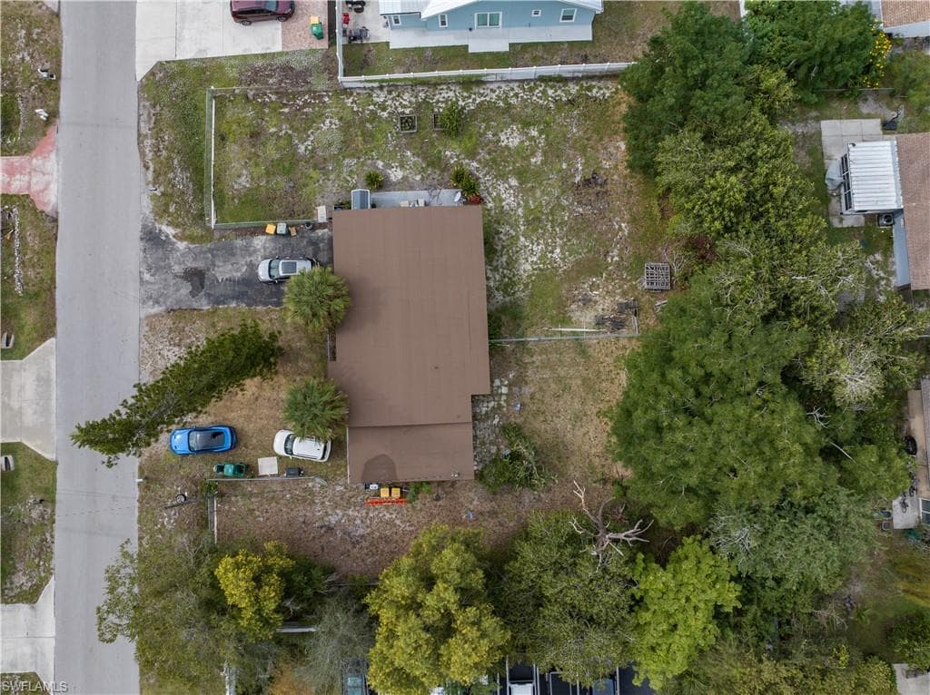 1369 Trail Terrace DR NAPLES, FL 34103