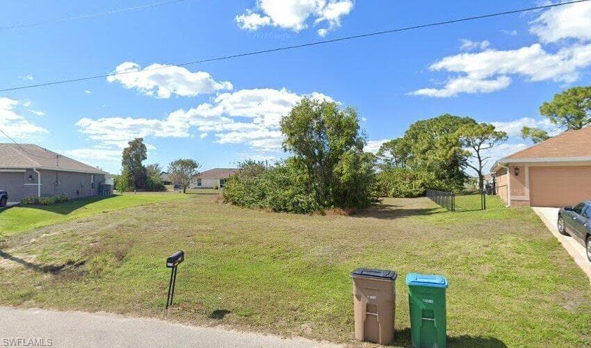 4120 NE 10th PL CAPE CORAL, FL 33909