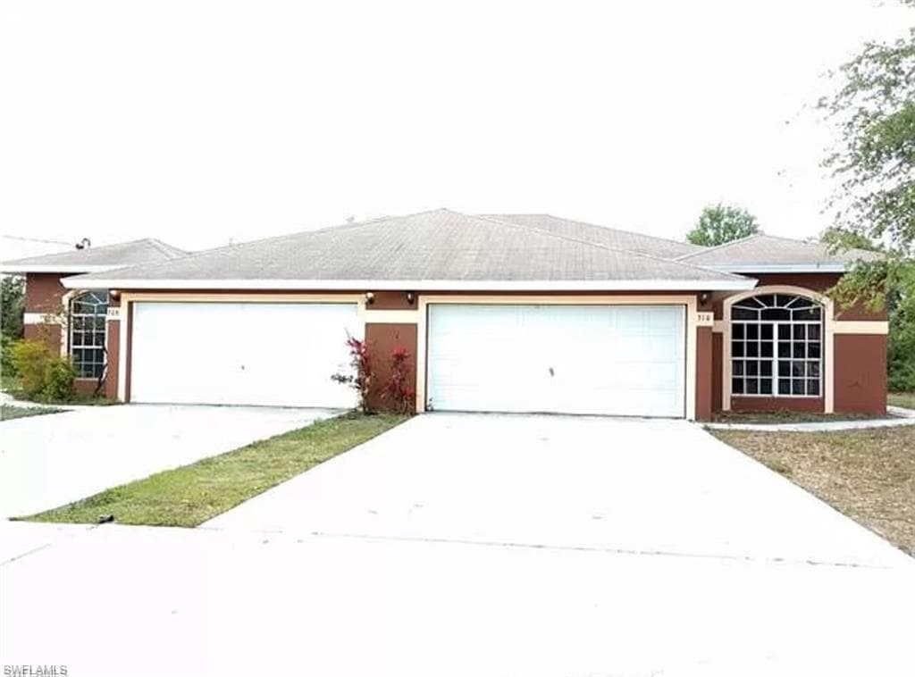 308-310 Homer AVE S LEHIGH ACRES, FL 33973