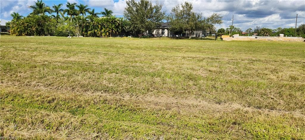 2829 NW 3rd ST CAPE CORAL, FL 33993