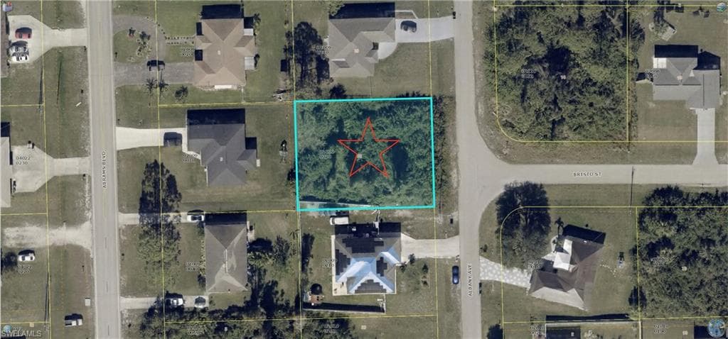 1041-1043 Albany AVE LEHIGH ACRES, FL 33971