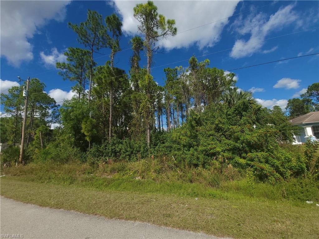 3110 21st ST W LEHIGH ACRES, FL 33971