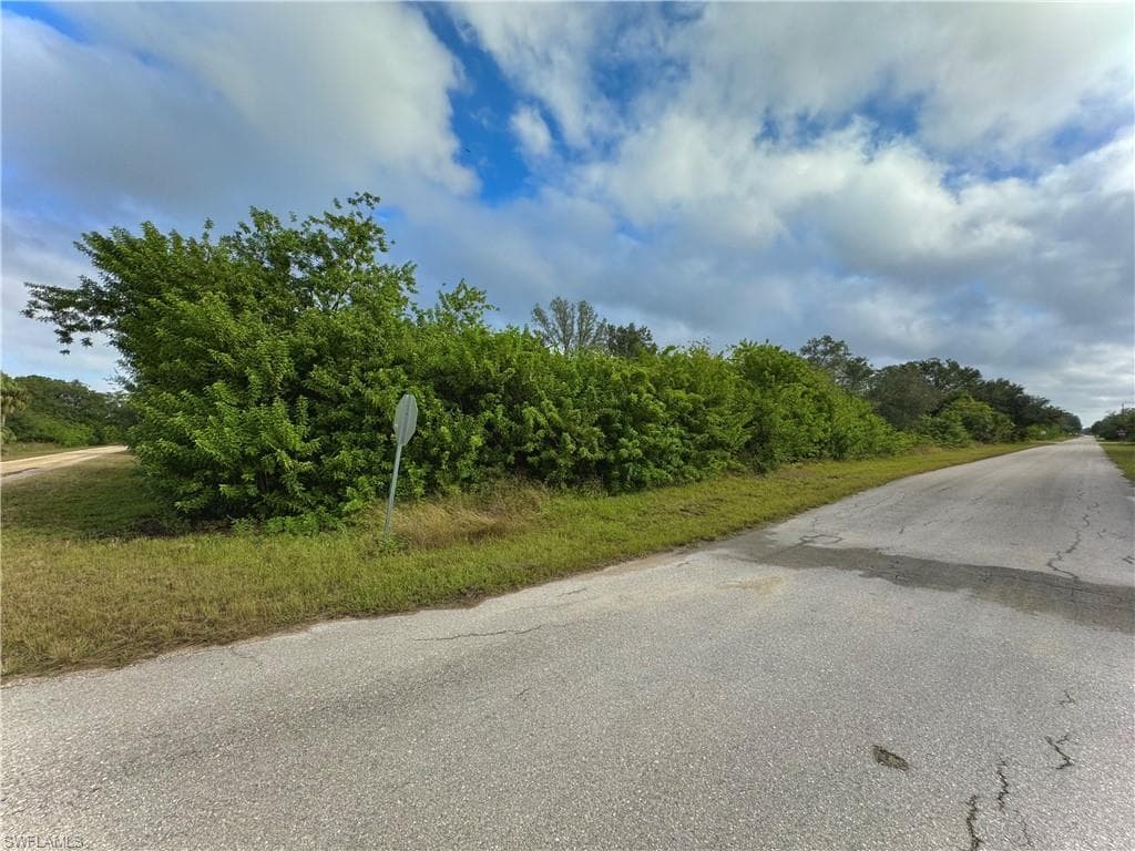 1900 Hamilton AVE LEHIGH ACRES, FL 33972