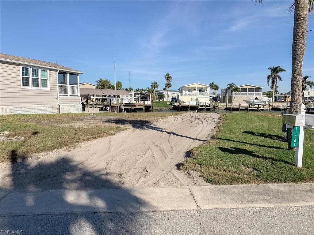 11461 Dogwood LN FORT MYERS BEACH, FL 33931