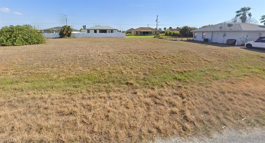 316 NW 10th ST CAPE CORAL, FL 33993